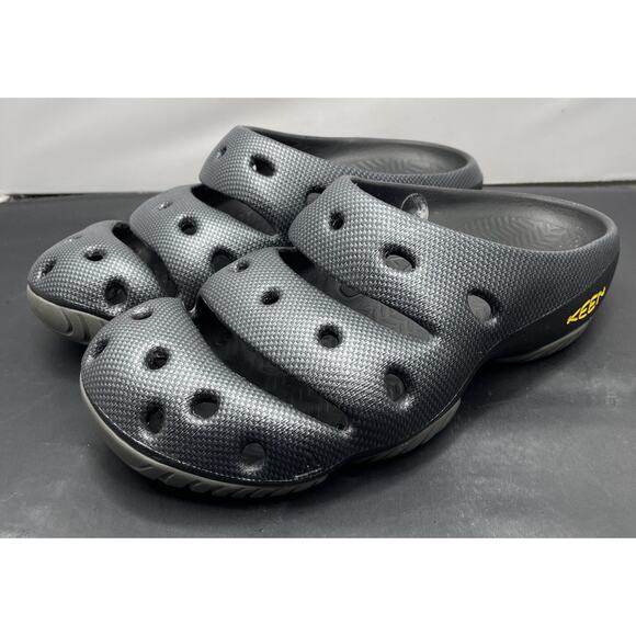 KEEN Yogui Arts Slipper Graphite Slip On Clogs Ye Shoes Mens Size 10 FAST SHIP main image 11